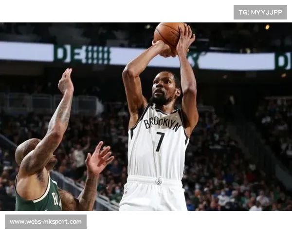 雄鹿公牛排位战,字母哥与德罗赞展开对攻大战 雄鹿公牛排位战,字母哥与德罗赞展开对攻大战